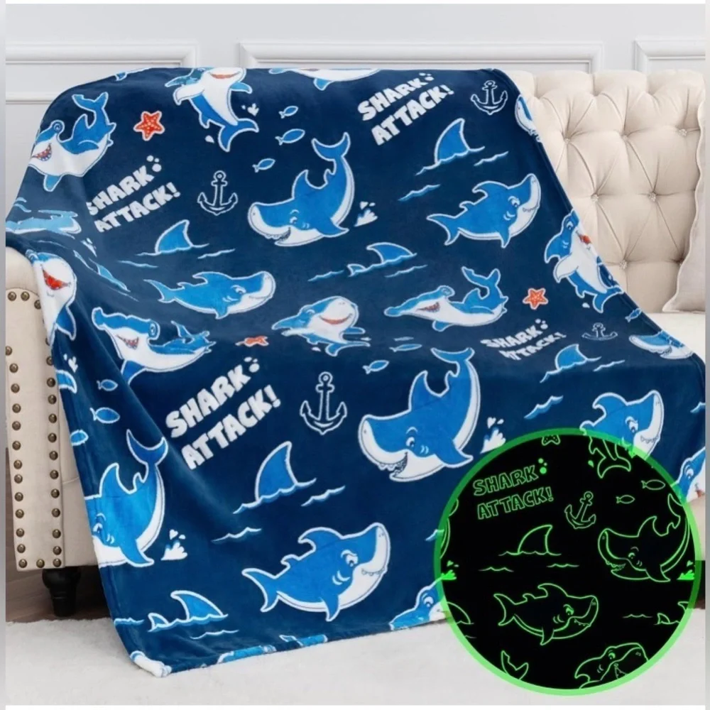 Jekeno Shark Glow in The Dark Blanket, Throw Blue 50